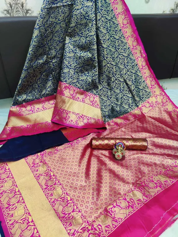 Blue_Embellished_Banarasi_Georgette_Saree_(Blue)